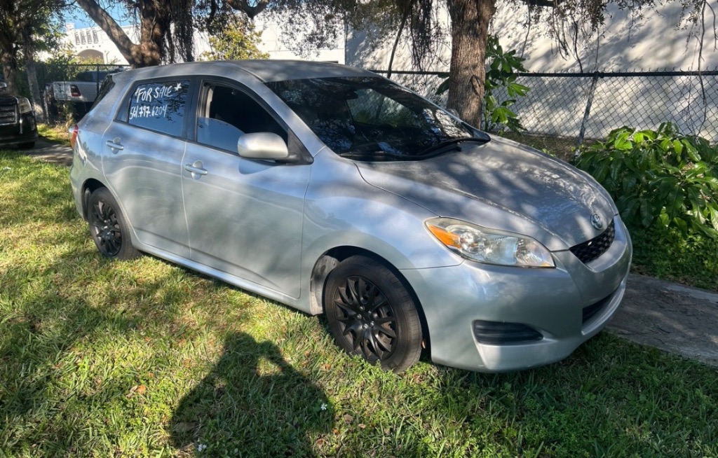 2010 Toyota Matrix Base's photo