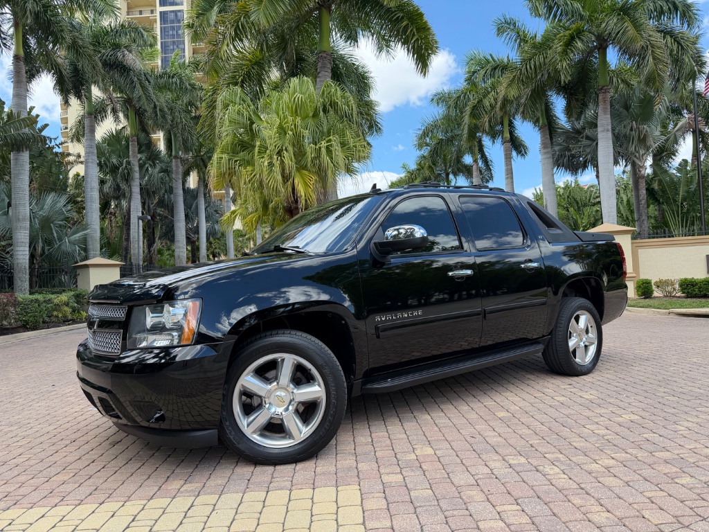2012 Chevrolet Avalanche LT