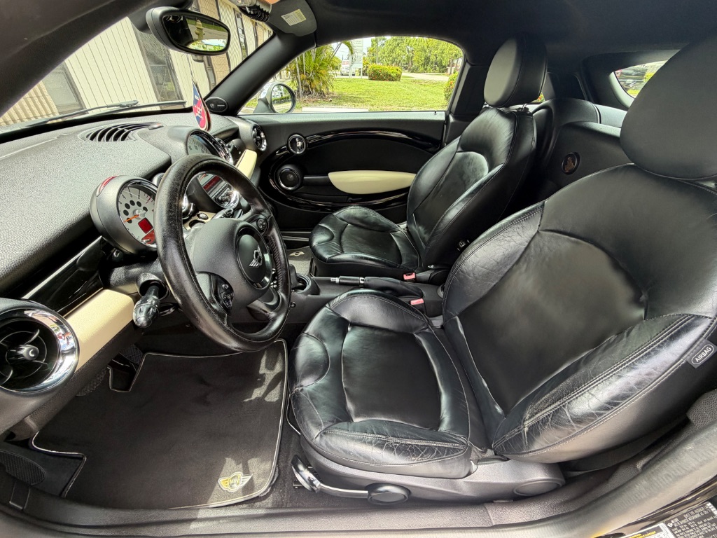 2012 MINI Cooper Base - Photo 8
