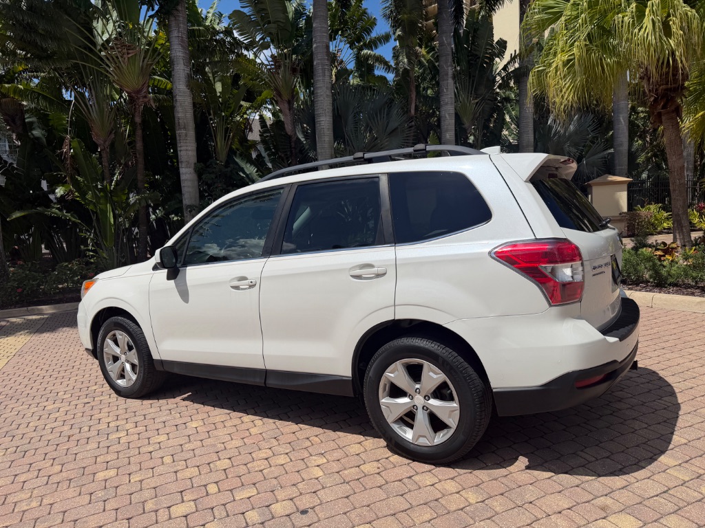 2016 Subaru Forester i Limited - Photo 7