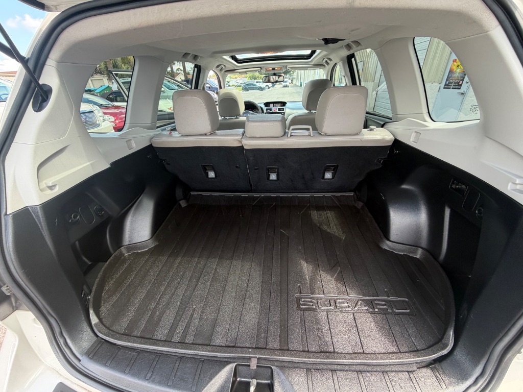 2016 Subaru Forester i Limited - Photo 12