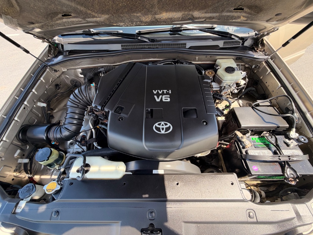 2004 Toyota 4Runner Sport - Photo 12